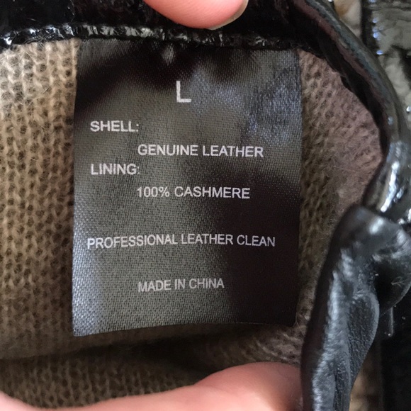 Leather Coach Dress Gloves - Picture 3 of 4